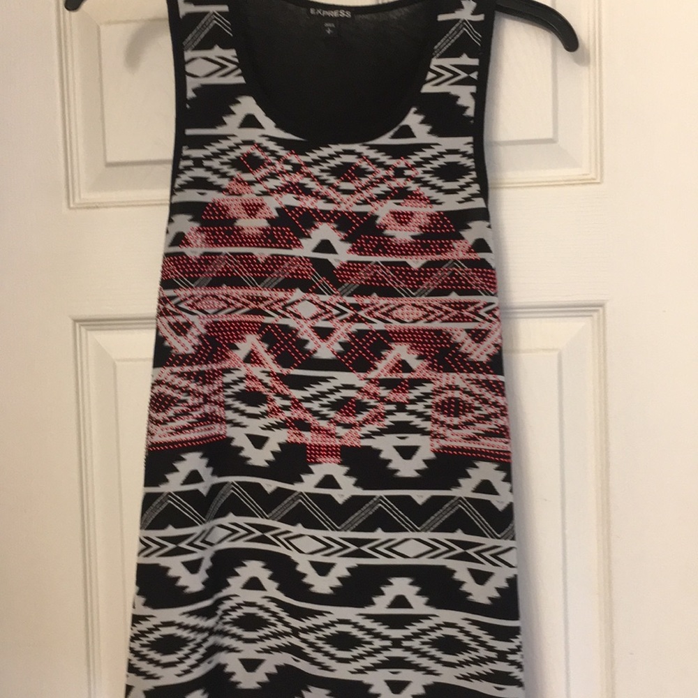 Sleeveless shirt